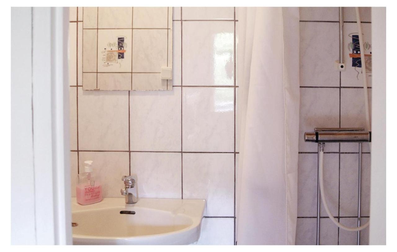 1 Bedroom Beautiful Home In トメリラ エクステリア 写真